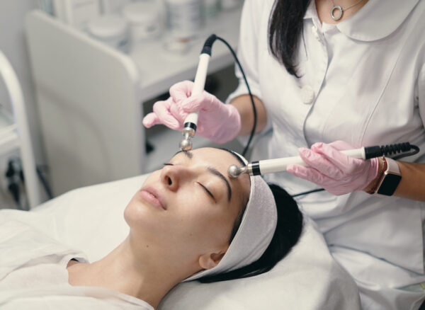 Is HydraFacial safe treatment Is HydraFacial safe treatment at Dermacarelab